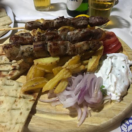 Ψητοπωλείο Σουβλάκι Σκόπελος, Ψητοπωλείο Σουβλάκι Χώρα