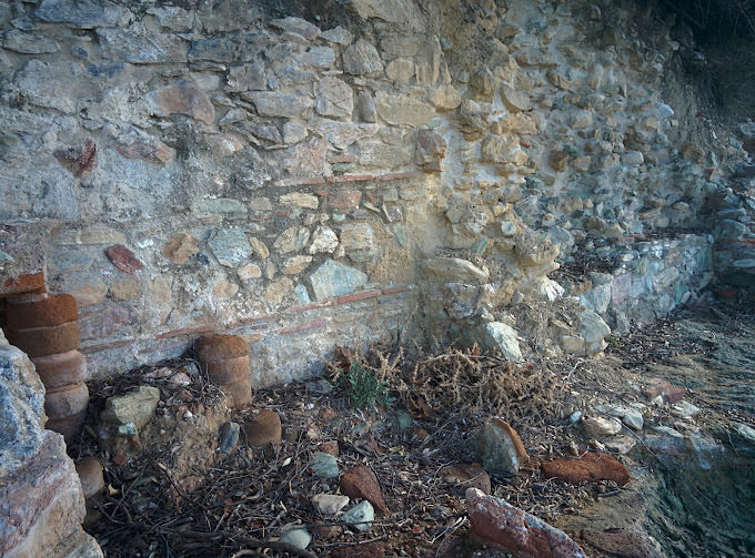 Skopelos Ancient Selinus Skopelos Roman Bath Skopelos Selinounda Skopelos ancient towns History of Skopelos Skopelos Loutraki Greece Σκόπελος Αρχαία Σελινούς, Ρωμαϊκά Λουτρά, Σελινούντα, Ελληνικά Αρχαιολογικά Μουσεία, Αρχαίες Πόλεις Ιστορία, Λουτράκι