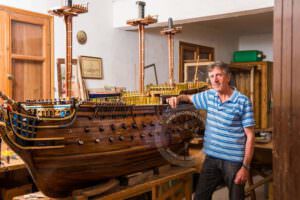 Skopelos Artists Boudalas Mpountalas Yannis Wood Microshipping Model Shipmaker 111