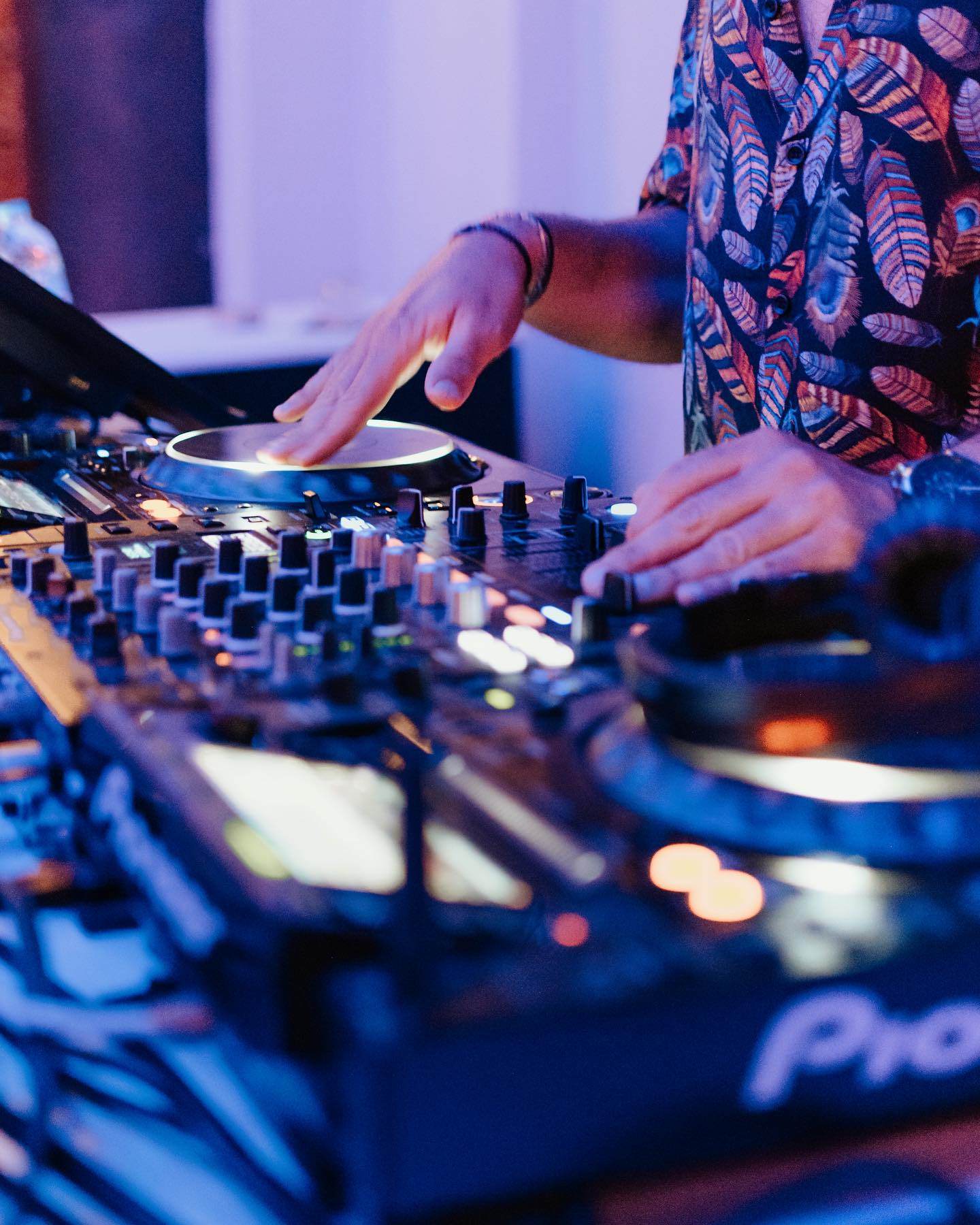 skopelos com baoli night club nightlife clubbing Skopelos Baoli Night Club Nightlife Clubbing