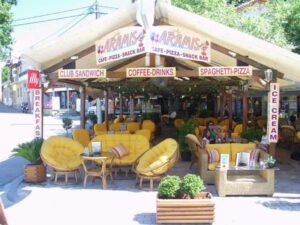 Aramis Snack Bar Cafe