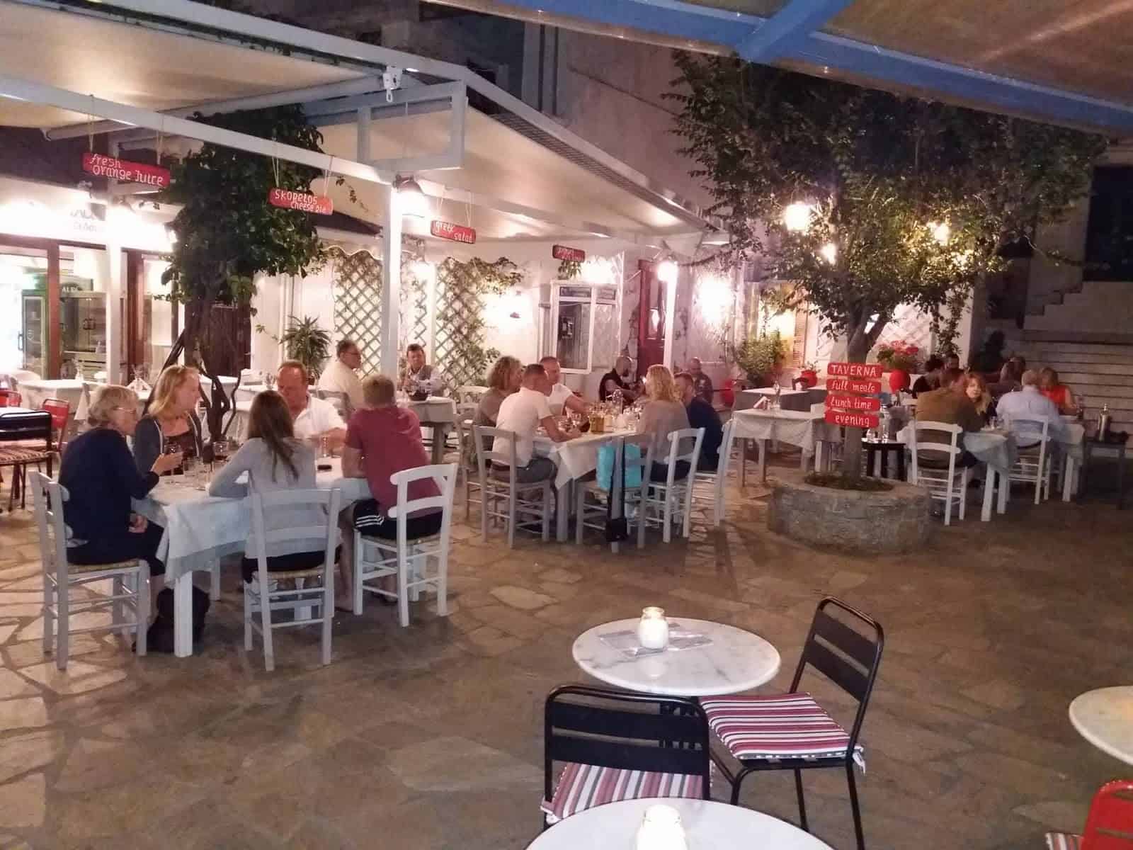 Plateia Cafe Glossa, Glossa Village Skopelos