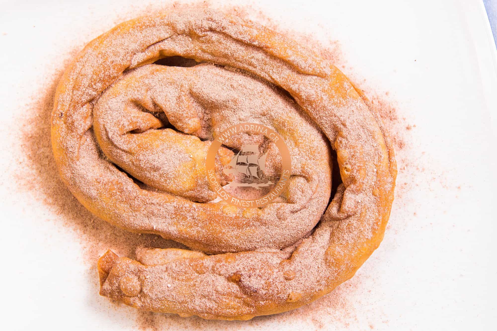 γαλατόπιτα σκόπελος, τυρόπιτα σκόπελος, αντρίνα ταβέρνα σκόπελος Γαλατόπιτα Σκόπελος, Η Σκοπελίτικη Τυρόπιτα, Αντρίνα Ταβέρνα