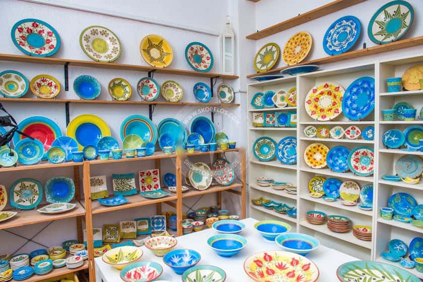 skopelos-artists-Liz-McGhie-ceramacist 01