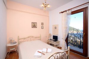 Skopelos Aeraki Apartments