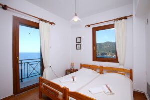 Skopelos Aeraki Apartments