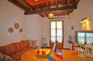 Skopelos Anemosessa Suites