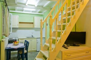 Aretousa Studios & Apartments