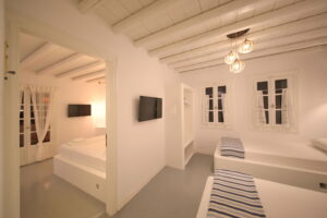 Skopelos Evlavia Studios And Villas