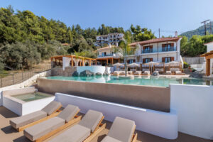 Skopelos Evlavia Studios And Villas