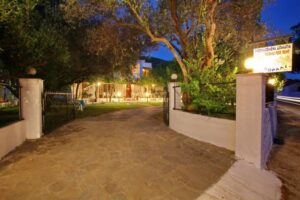 Skopelos Korali Studios Stafilos