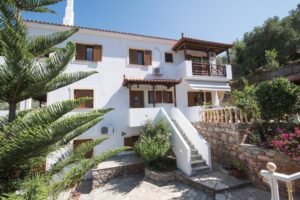 Skopelos Niki Apartments Panormos