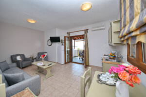 Niki Studios Apartments Skopelos Accommodation Panormos