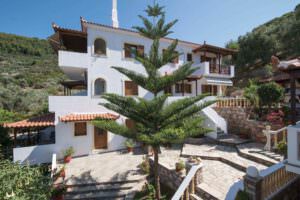 Niki Studios Apartments Skopelos Accommodation Panormos