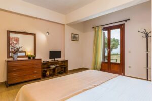 Skopelos Olive Grove Apartment