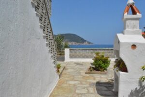Skopelos Seamoon Apartments