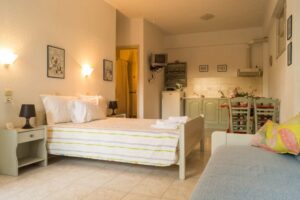 Skopelos Violeta Apartments 02