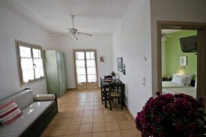 Skopelos Violeta Apartments 14