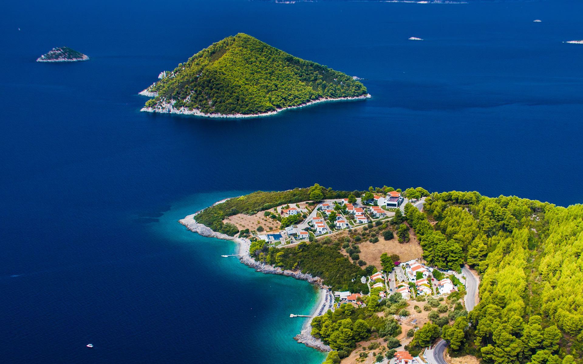 Skopelos Hotels