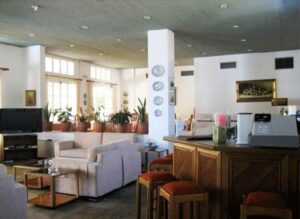 Σκόπελος Ξενοδοχείο Απέριττον, Ξενοδοχεία, Απέριττον. Ξενοδοχείο Απέριττον Χώρα, Λιμάνι