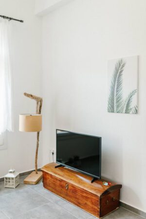 Skopelos Achinos Guest House