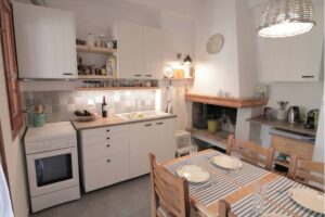 Skopelos Chora Apartment