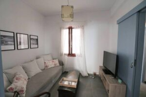 Skopelos Chora Apartment