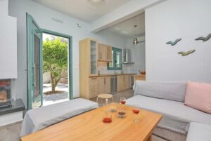 Skopelos Kechriotis Estate Kampos House