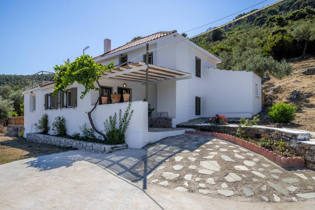 Skopelos Sellini Cottage Houses