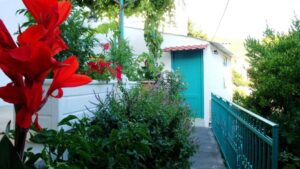 Spring Bliss Garden House