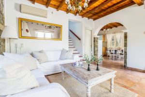 Skopelos Pool Vila Geraki