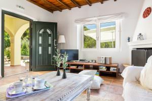 Skopelos Pool Vila Geraki