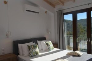 Penelope Pool Villa Skopelos Stafylos