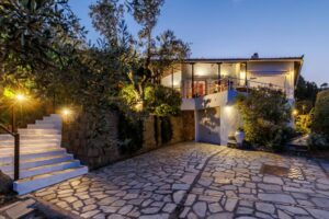 Vila La Paloma Skopelos Town Chora 38